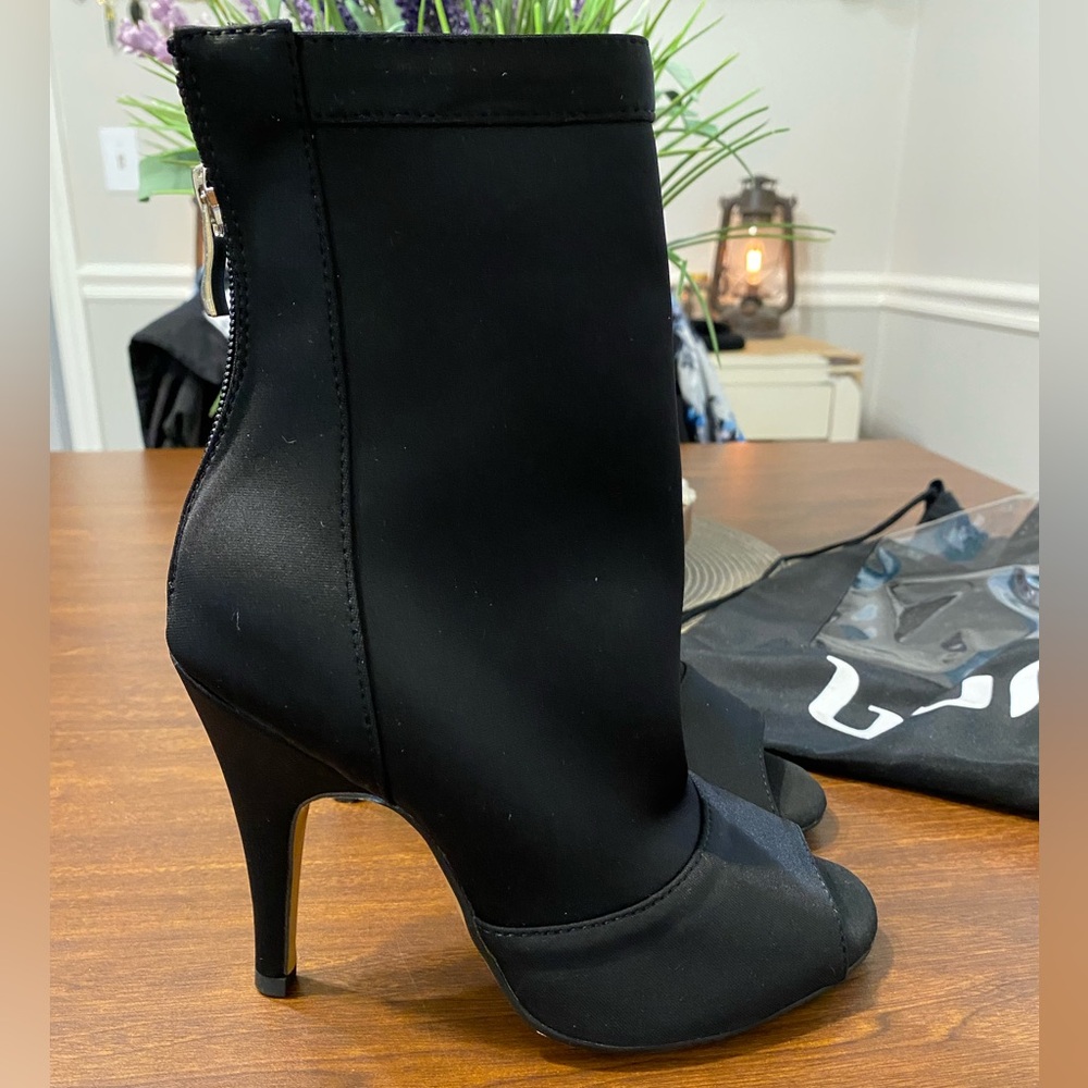 Burju MinaOpen Toe Short Stretch Lycra Ankle Boots- Size 6.5